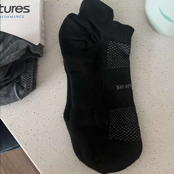 Feetures High Performance Socks ultra light high performance  medium unisex - Picture 3 of 6